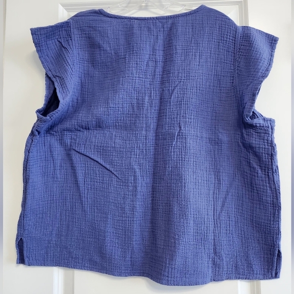 Three Dots Blue Blouse With Cap Sleeves size Large - Picture 3 of 8